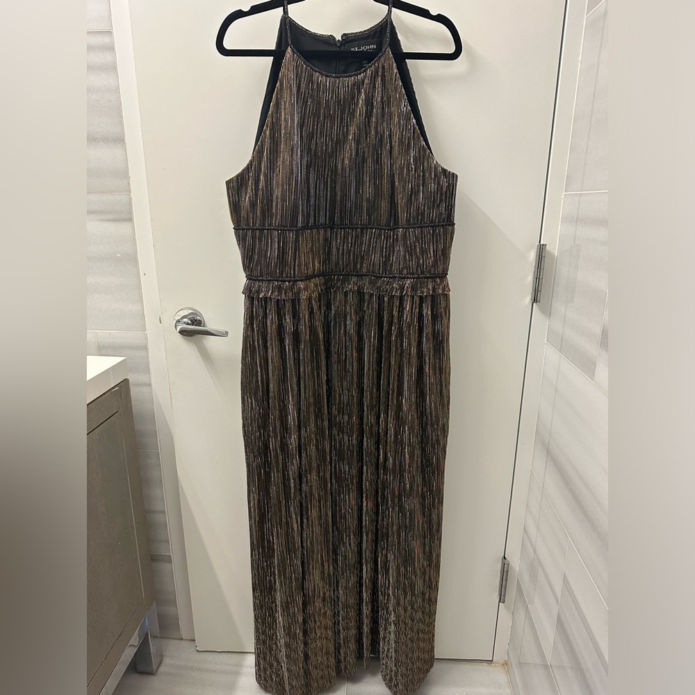 St John Couture Metallic gown, gold and black, size 16.